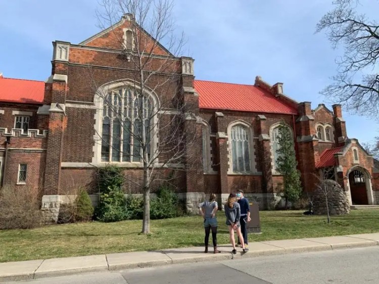 St. Giles (85 Holton Ave S) photographed by Kathy Renwald for the Bay Observer